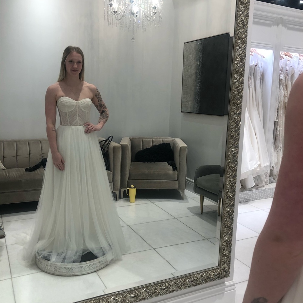 Never worn before wedding dress!